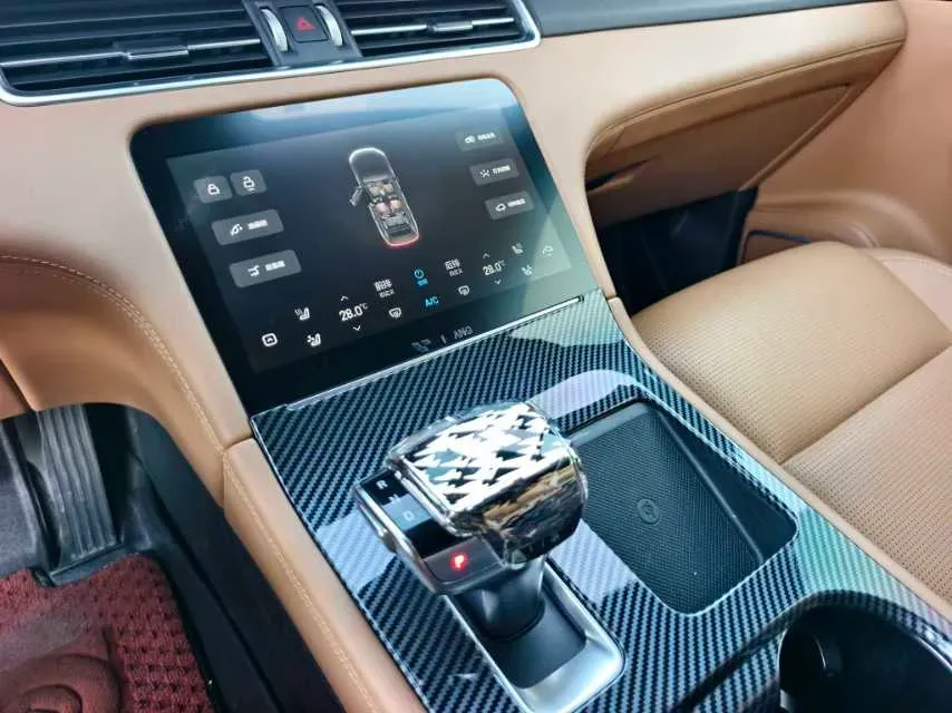 2021 Li ONE Range Extended 131HP REEV 40.5KWH,autocango,china used car exporter,china ev exporter,chinese used car exporter,chinese used ev exporter