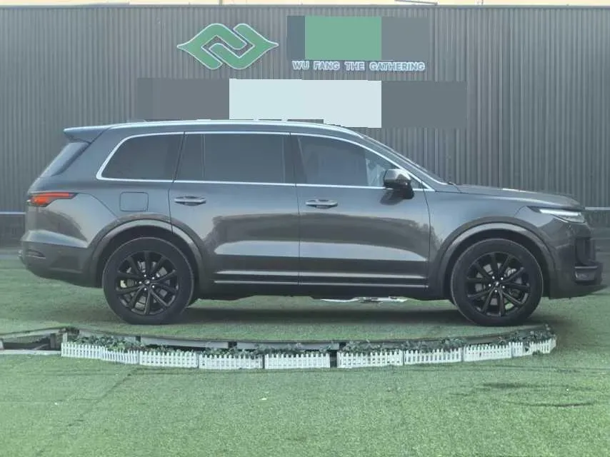 2021 Li ONE Range Extended 131HP REEV 40.5KWH,autocango,china used car exporter,china ev exporter,chinese used car exporter,chinese used ev exporter