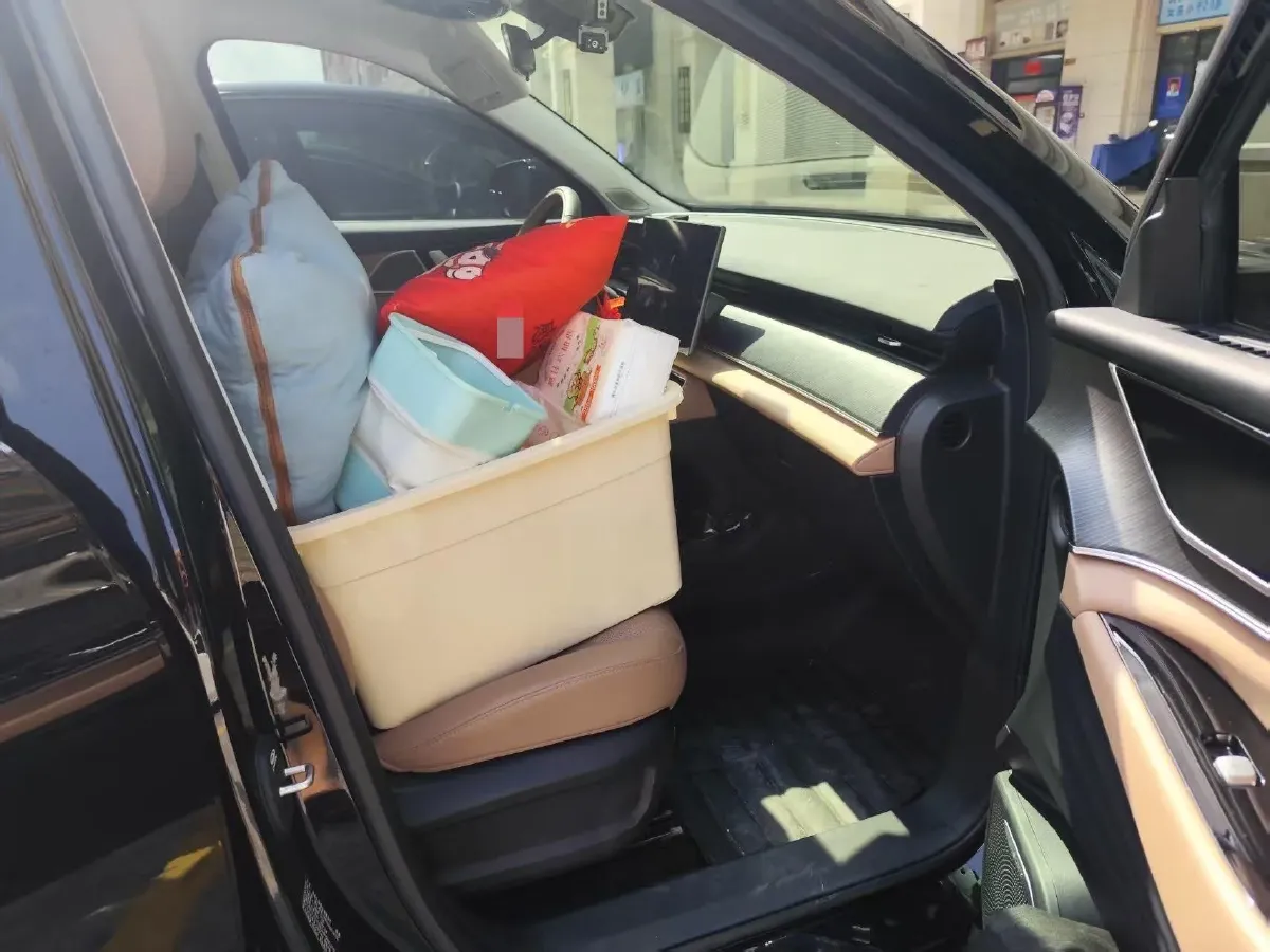 2024 Chery Tiggo8L 2.0T 254HP L4 8AT,autocango,china used car exporter,china ev exporter,chinese used car exporter,chinese used ev exporter