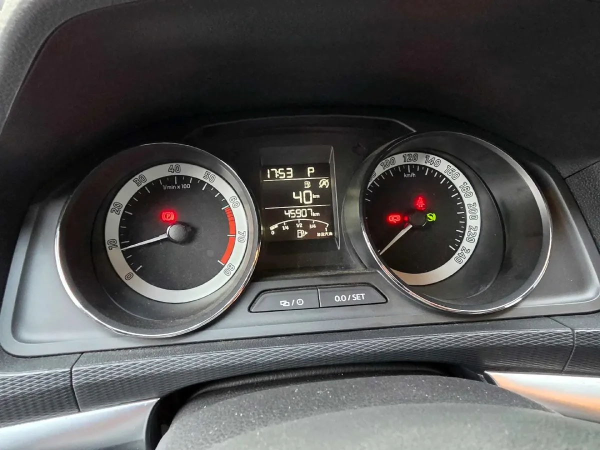 2018 Skoda Kamiq 1.5L 110HP L4 6AT,autocango,china used car exporter,china ev exporter,chinese used car exporter,chinese used ev exporter