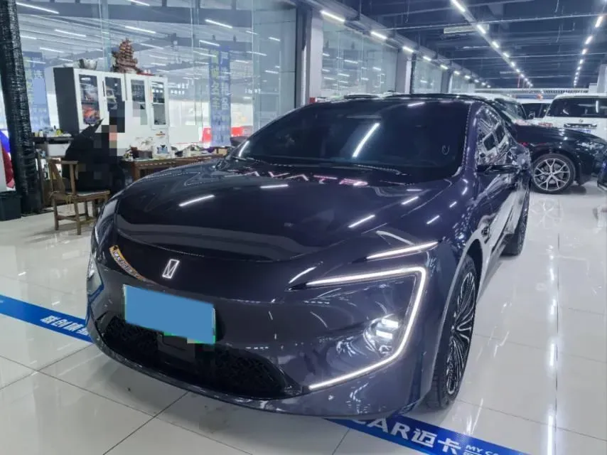 2025 Avatr 12 1.5T 156HP L4 REEV 39.05KWH,autocango,china used car exporter,china ev exporter,chinese used car exporter,chinese used ev exporter