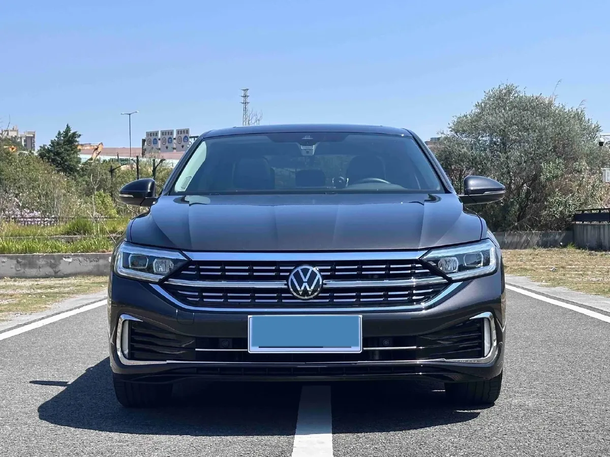 2023 Volkswagen Sagitar 1.5T 160HP L4 7DCT,autocango,china used car exporter,china ev exporter,chinese used car exporter,chinese used ev exporter