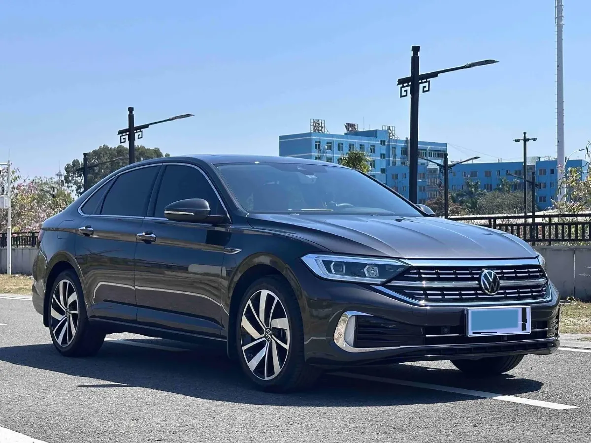 2023 Volkswagen Sagitar 1.5T 160HP L4 7DCT,autocango,china used car exporter,china ev exporter,chinese used car exporter,chinese used ev exporter