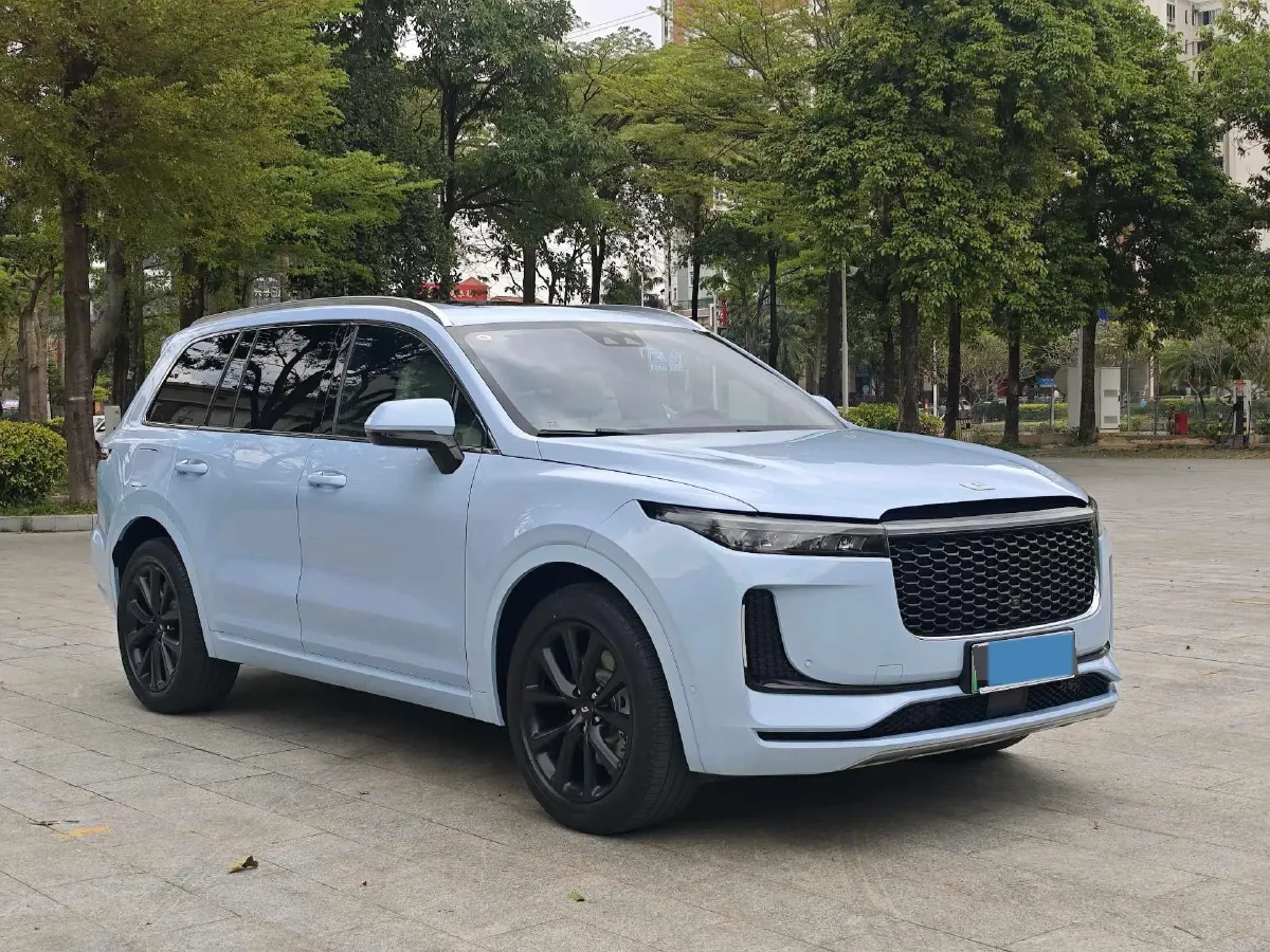 2020 Li ONE Range Extended 131HP REEV 40.5KWH,autocango,china used car exporter,china ev exporter,chinese used car exporter,chinese used ev exporter