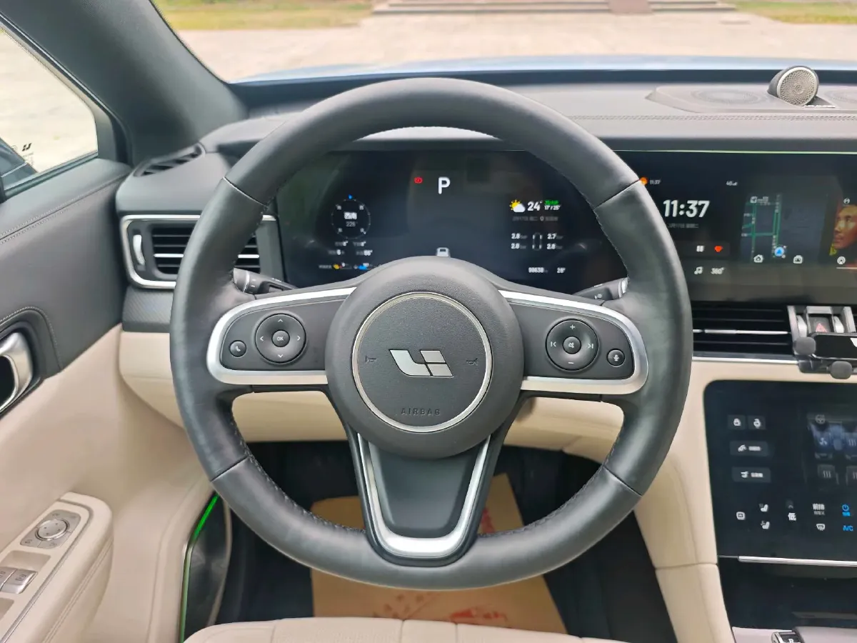 2020 Li ONE Range Extended 131HP REEV 40.5KWH,autocango,china used car exporter,china ev exporter,chinese used car exporter,chinese used ev exporter