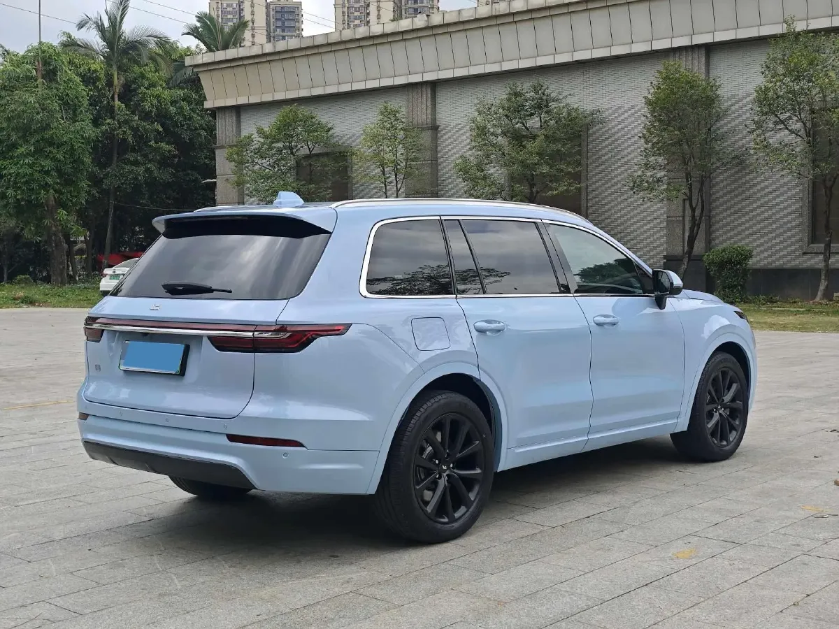 2020 Li ONE Range Extended 131HP REEV 40.5KWH,autocango,china used car exporter,china ev exporter,chinese used car exporter,chinese used ev exporter