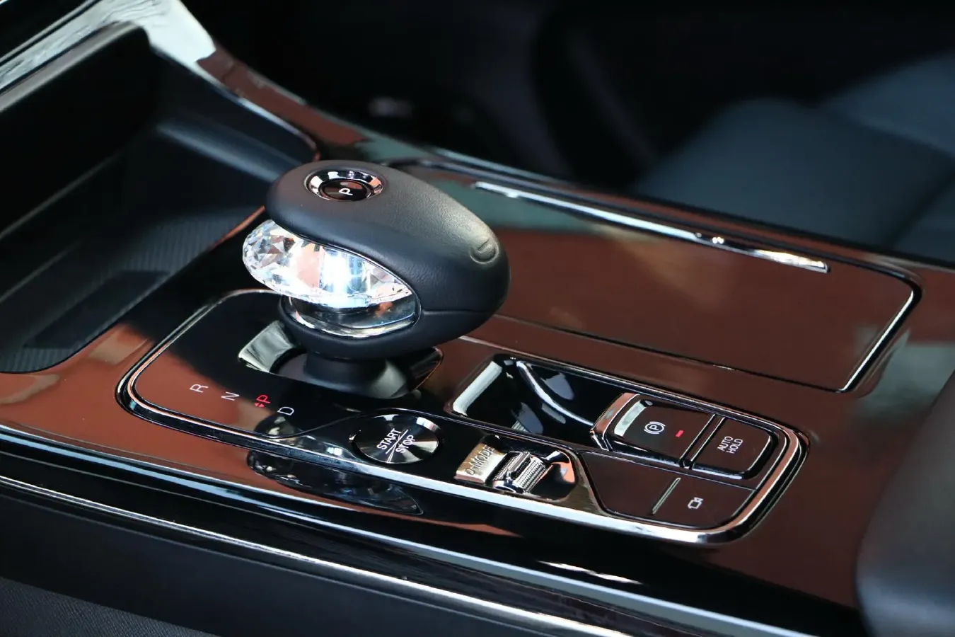 2023 GAC Trumpchi M8 2.0T 252HP L4 8AT,autocango,china used car exporter,china ev exporter,chinese used car exporter,chinese used ev exporter