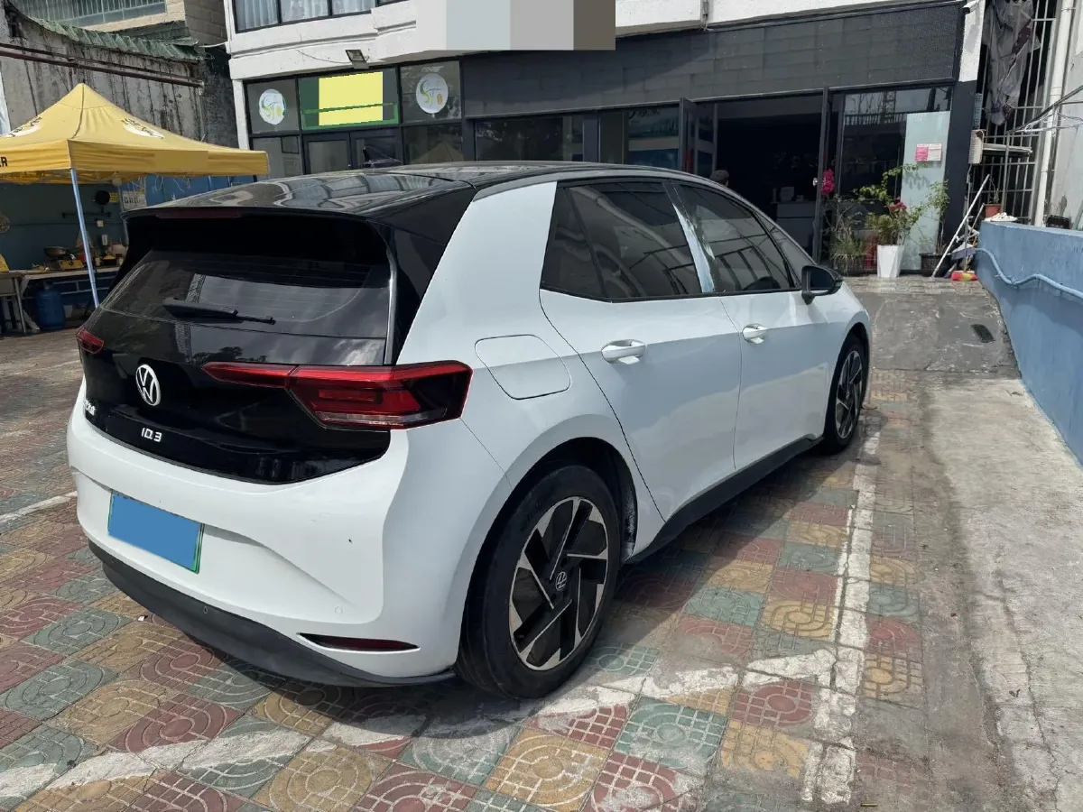 2024 Volkswagen ID.3 BEV 52.8KWH,autocango,china used car exporter,china ev exporter,chinese used car exporter,chinese used ev exporter
