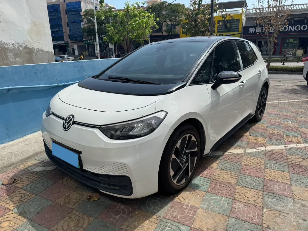 2024 Volkswagen ID.3 BEV 52.8KWH,autocango,china used car exporter,china ev exporter,chinese used car exporter,chinese used ev exporter