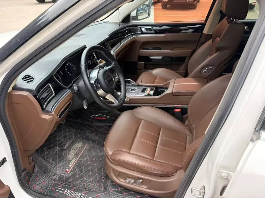 2017 Zotye T700 1.8T 177HP L4 6DCT,autocango,china used car exporter,china ev exporter,chinese used car exporter,chinese used ev exporter