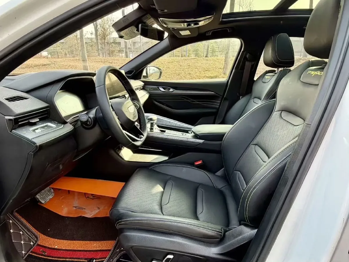 2025 Geely Preface 1.5T 181HP L4 7DCT,autocango,china used car exporter,china ev exporter,chinese used car exporter,chinese used ev exporter