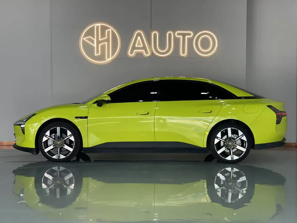 2024 Xpeng MONA M03 BEV 62.2KWH,autocango,china used car exporter,china ev exporter,chinese used car exporter,chinese used ev exporter