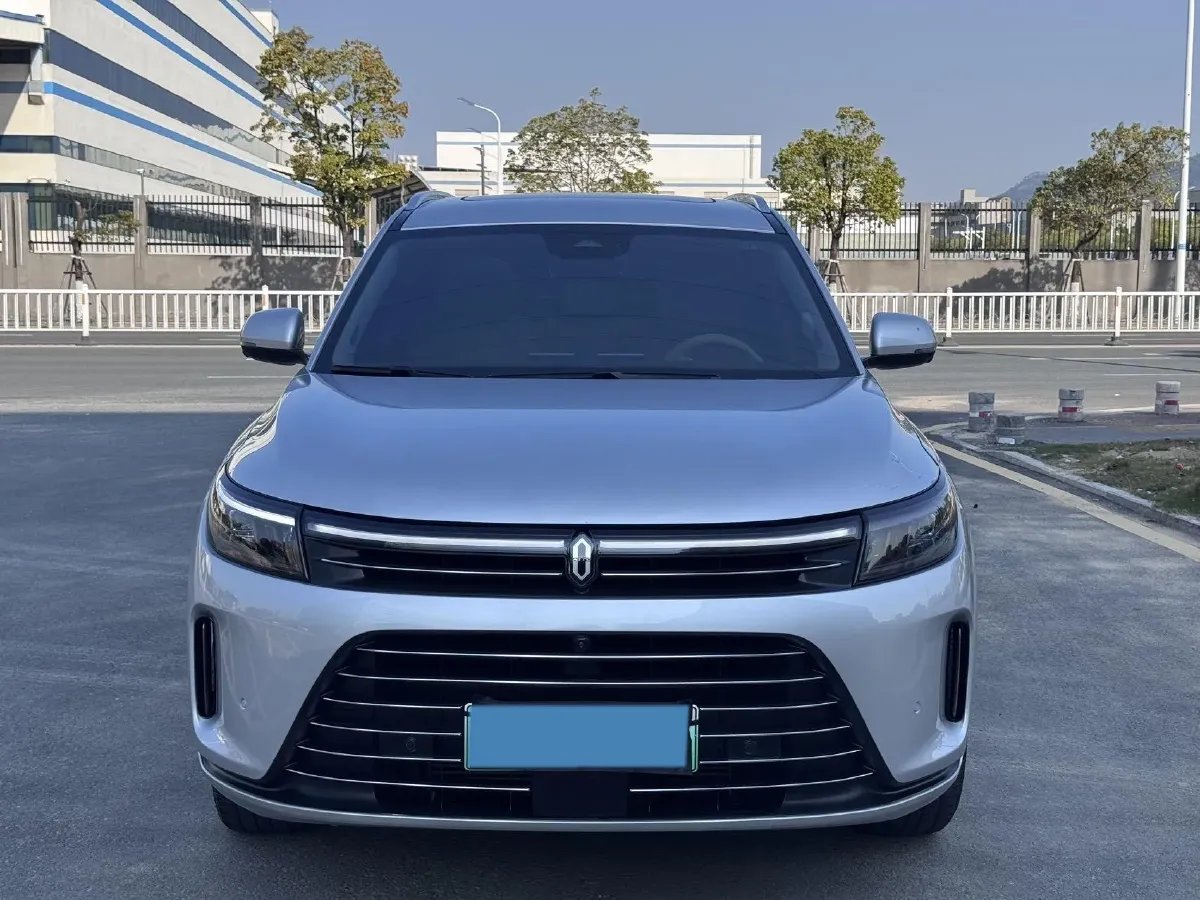 2022 Infiniti Q50L 2.0T 211HP L4 7AT,autocango,china used car exporter,china ev exporter,chinese used car exporter,chinese used ev exporter