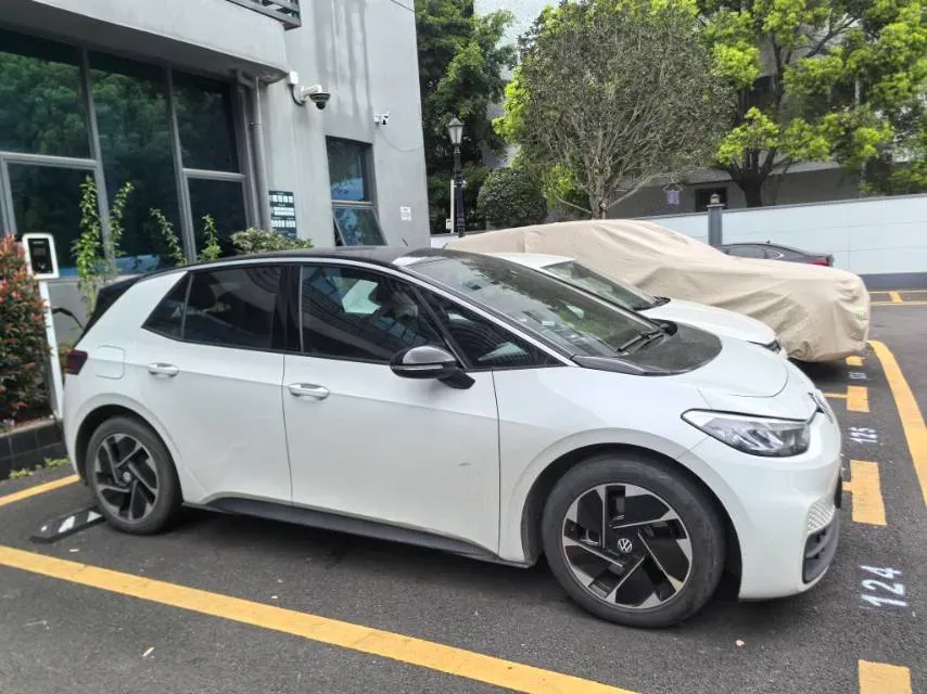 2024 Volkswagen ID.3 BEV 52.8KWH,autocango,china used car exporter,china ev exporter,chinese used car exporter,chinese used ev exporter