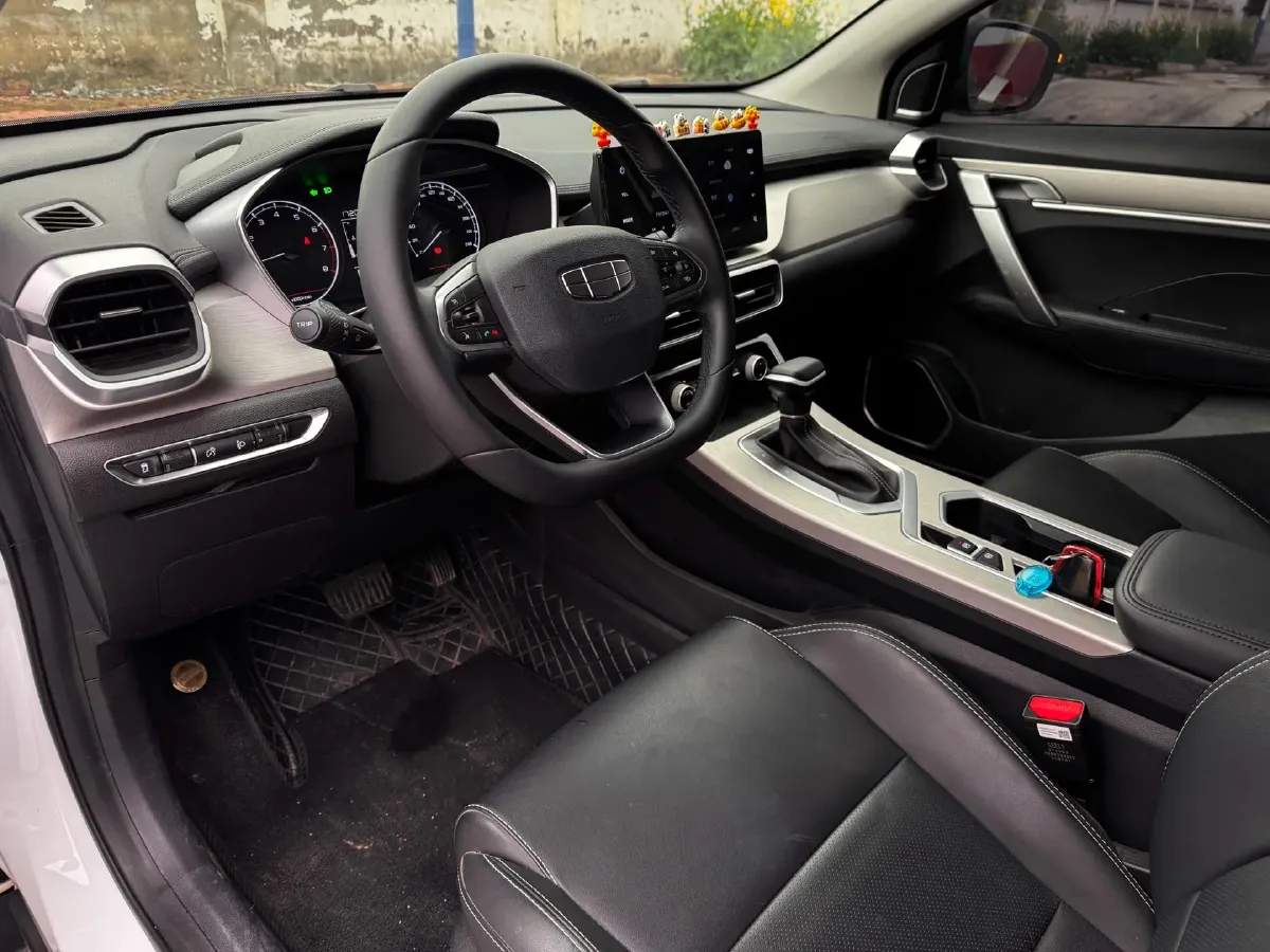 2025 Geely Coolray 1.5L 126HP L4 CVT,autocango,china used car exporter,china ev exporter,chinese used car exporter,chinese used ev exporter