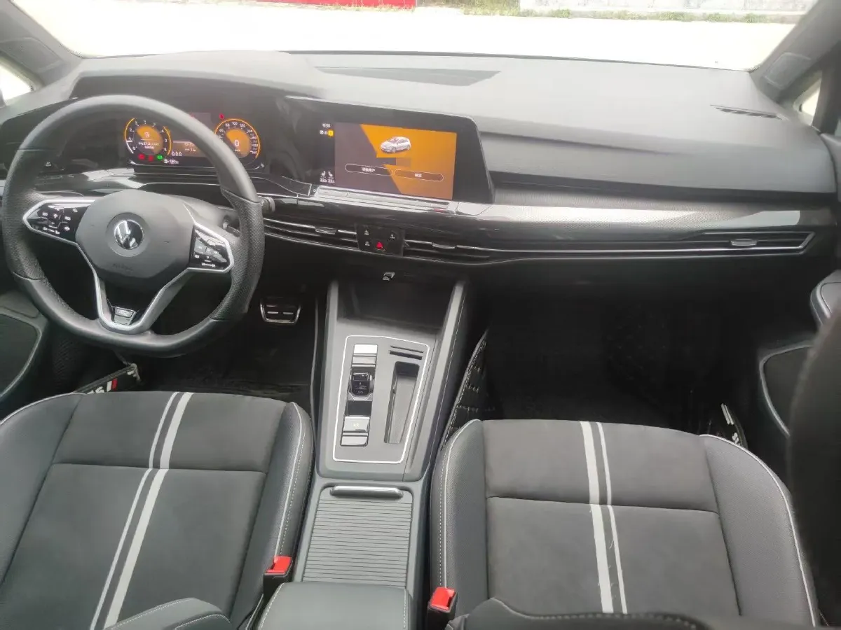 2023 Volkswagen Golf 1.4T 150HP L4 7DCT,autocango,china used car exporter,china ev exporter,chinese used car exporter,chinese used ev exporter
