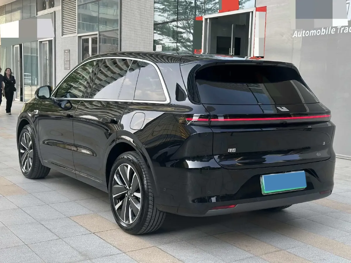 2025 Li L6 Range Extended 154HP L4 REEV,autocango,china used car exporter,china ev exporter,chinese used car exporter,chinese used ev exporter