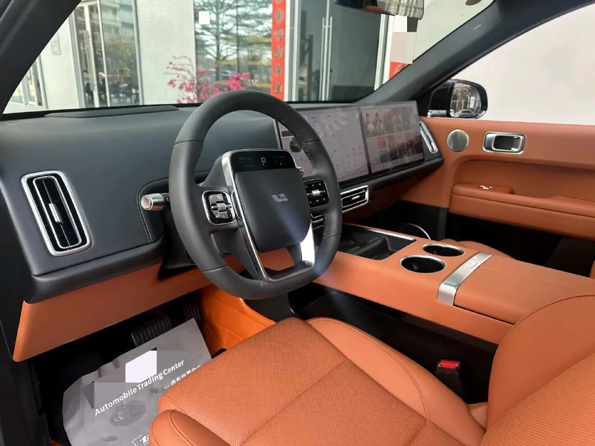 2025 Li L6 Range Extended 154HP L4 REEV,autocango,china used car exporter,china ev exporter,chinese used car exporter,chinese used ev exporter