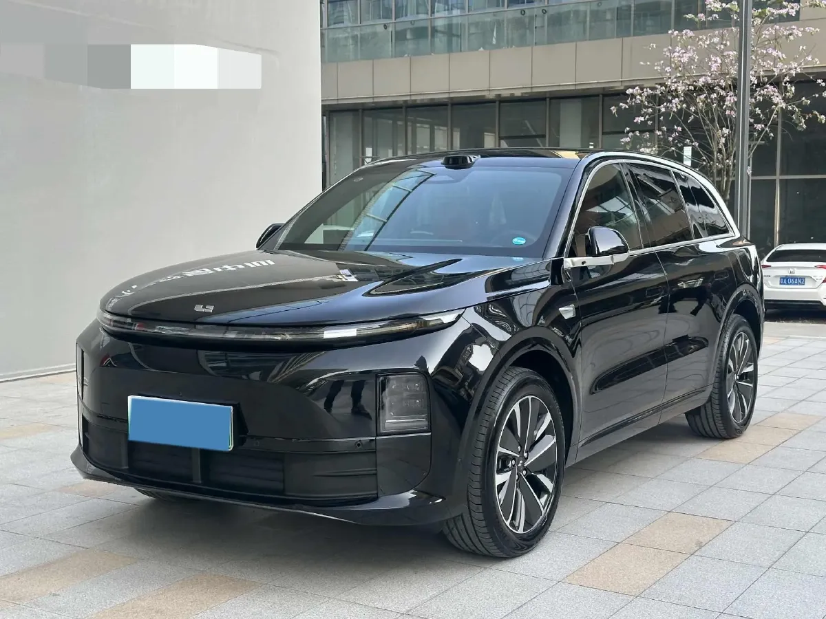 2025 Li L6 Range Extended 154HP L4 REEV,autocango,china used car exporter,china ev exporter,chinese used car exporter,chinese used ev exporter