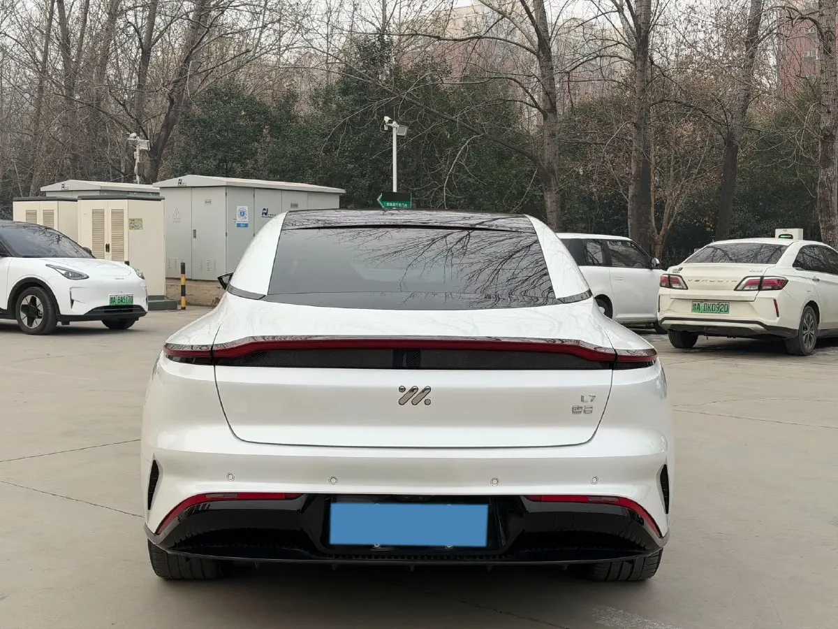 2022 IM L7 BEV 90KWH,autocango,china used car exporter,china ev exporter,chinese used car exporter,chinese used ev exporter