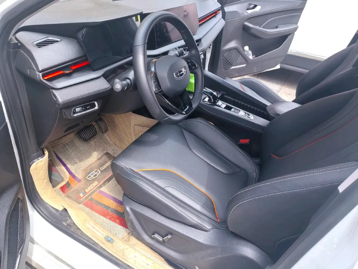 2022 Geely Binray 1.5T 181HP L4 7DCT,autocango,china used car exporter,china ev exporter,chinese used car exporter,chinese used ev exporter