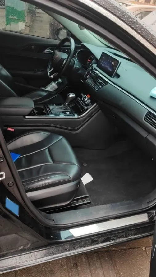 2019 HongQi H5 1.8T 180HP L4 6AT,autocango,china used car exporter,china ev exporter,chinese used car exporter,chinese used ev exporter