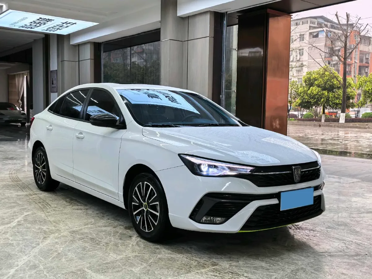 2021 Roewe i5 1.5L 120HP L4 CVT,autocango,china used car exporter,china ev exporter,chinese used car exporter,chinese used ev exporter