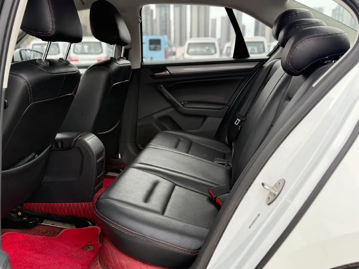 2019 Volkswagen Bora 1.5L 112HP L4 5MT,autocango,china used car exporter,china ev exporter,chinese used car exporter,chinese used ev exporter