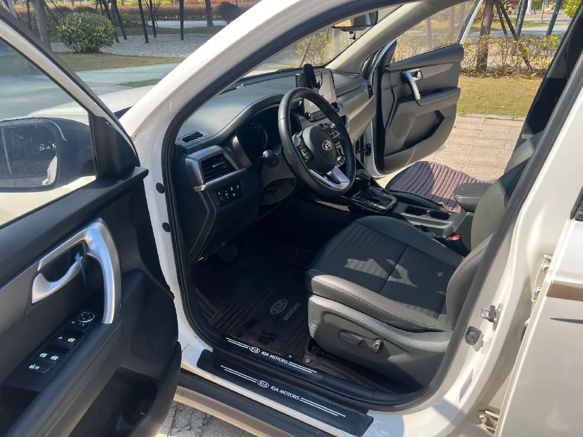 2018 Kia Sportage R 2.0L 160HP L4 6AT,autocango,china used car exporter,china ev exporter,chinese used car exporter,chinese used ev exporter