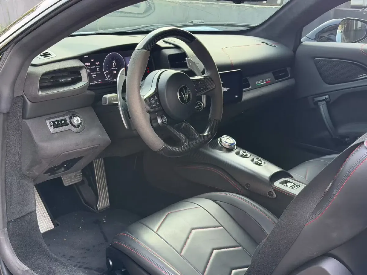 2020 Maserati MC20 3.0T 630HP V6 8DCT,autocango,china used car exporter,china ev exporter,chinese used car exporter,chinese used ev exporter