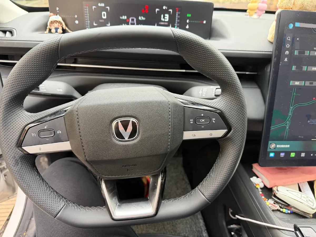 2025 ChangAn Eado 1.5T 192HP L4 7DCT,autocango,china used car exporter,china ev exporter,chinese used car exporter,chinese used ev exporter