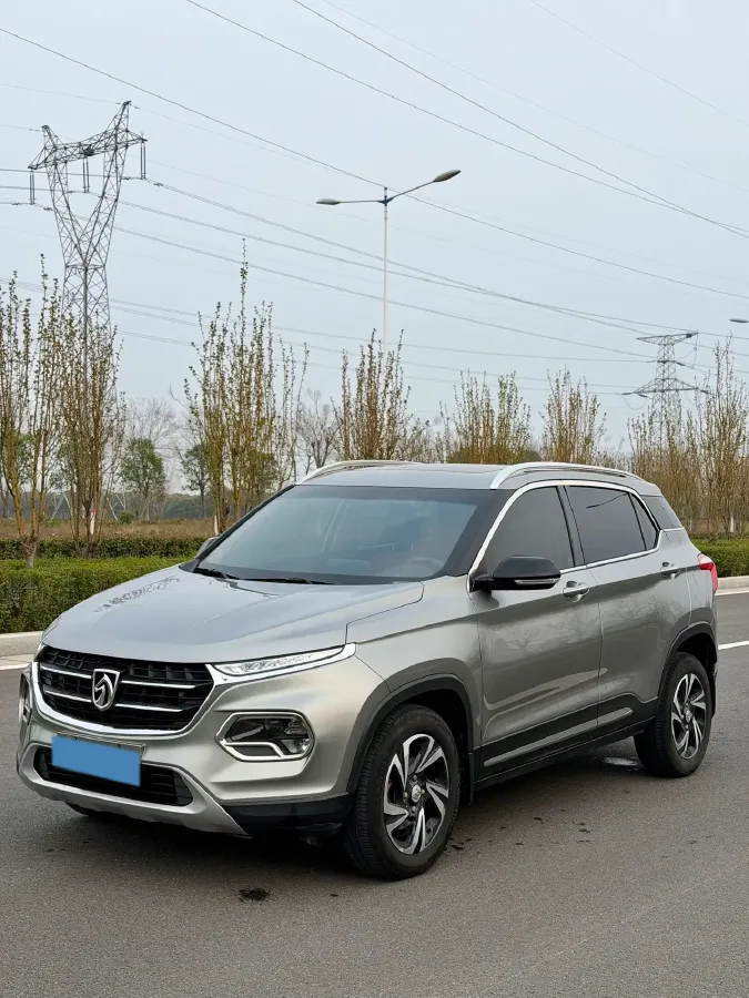 2017 HaiMa S5 Young Edition 1.6L 122HP L4 5MT,autocango,china used car exporter,china ev exporter,chinese used car exporter,chinese used ev exporter
