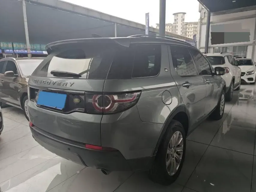 2019 Land Rover Discovery Sport 2.0T 241HP L4 9AT,autocango,china used car exporter,china ev exporter,chinese used car exporter,chinese used ev exporter