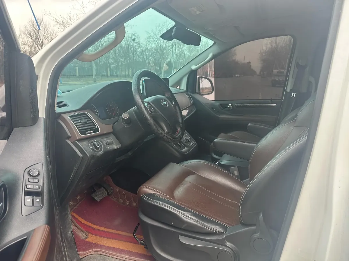 2016 MAXUS G10 2.0T 224HP L4 6AT,autocango,china used car exporter,china ev exporter,chinese used car exporter,chinese used ev exporter