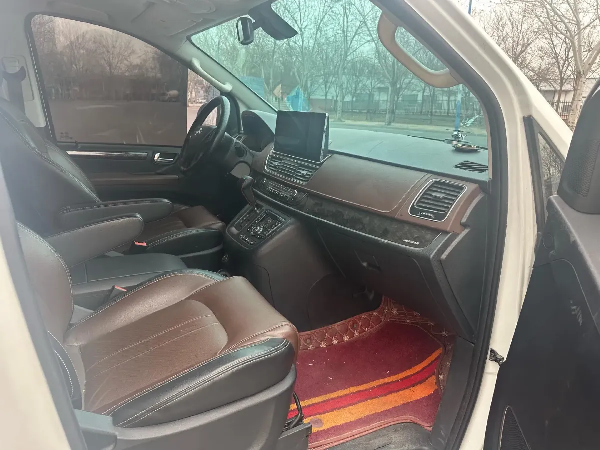 2016 MAXUS G10 2.0T 224HP L4 6AT,autocango,china used car exporter,china ev exporter,chinese used car exporter,chinese used ev exporter