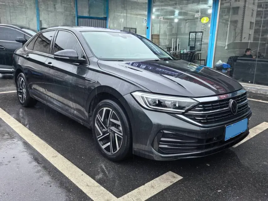 2023 Volkswagen Sagitar 1.5T 160HP L4 7DCT,autocango,china used car exporter,china ev exporter,chinese used car exporter,chinese used ev exporter