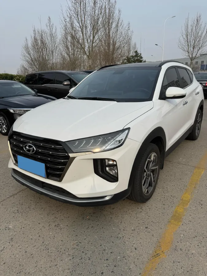 2019 Hyundai Tucson 1.6T 177HP L4 7DCT,autocango,china used car exporter,china ev exporter,chinese used car exporter,chinese used ev exporter