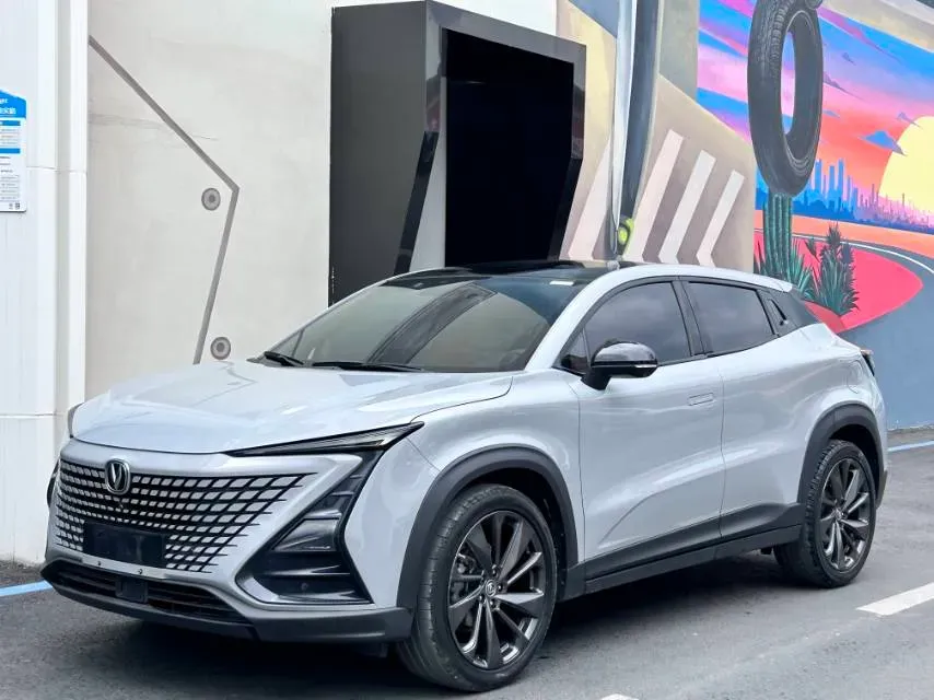 2020 ChangAn UNI-T 1.5T 180HP L4 7DCT,autocango,china used car exporter,china ev exporter,chinese used car exporter,chinese used ev exporter