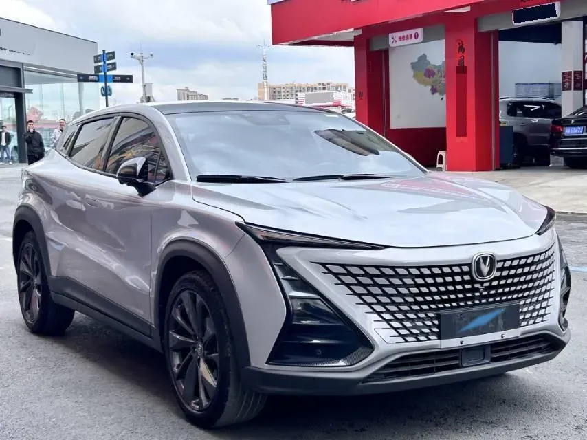 2020 ChangAn UNI-T 1.5T 180HP L4 7DCT,autocango,china used car exporter,china ev exporter,chinese used car exporter,chinese used ev exporter