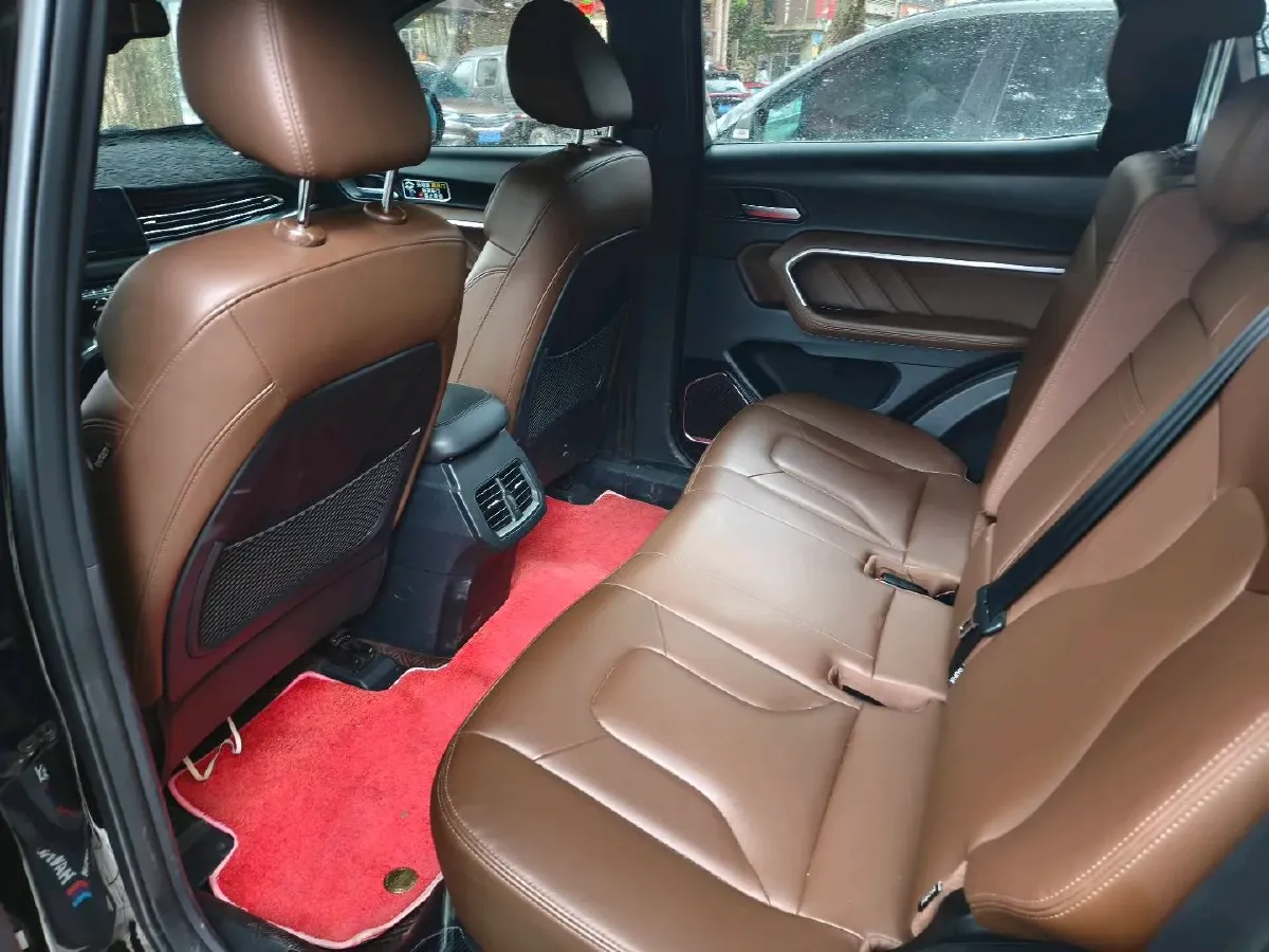 2017 Haval H6 1.5T 169HP L4 7DCT,autocango,china used car exporter,china ev exporter,chinese used car exporter,chinese used ev exporter