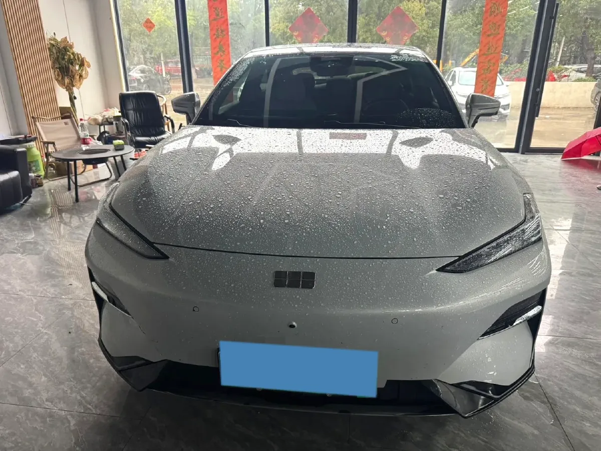 2025 MAXUS InterstellarX 2.5T 224HP L4 8AT,autocango,china used car exporter,china ev exporter,chinese used car exporter,chinese used ev exporter