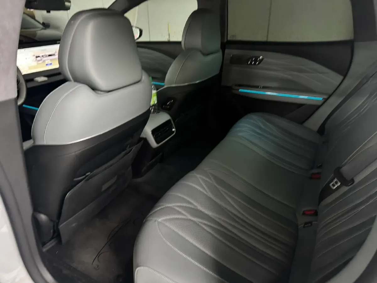 2025 MAXUS InterstellarX 2.5T 224HP L4 8AT,autocango,china used car exporter,china ev exporter,chinese used car exporter,chinese used ev exporter