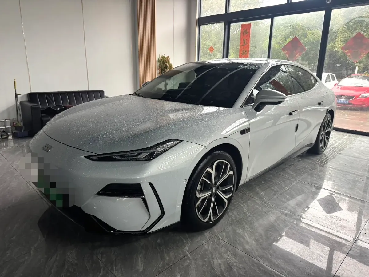 2025 MAXUS InterstellarX 2.5T 224HP L4 8AT,autocango,china used car exporter,china ev exporter,chinese used car exporter,chinese used ev exporter