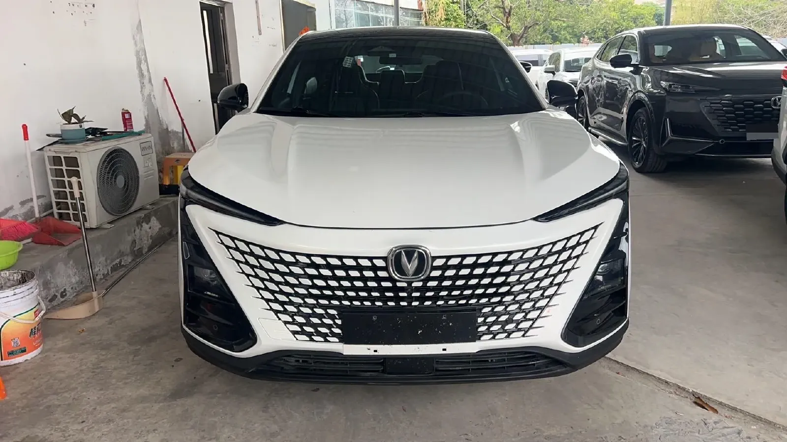 2022 ChangAn UNI-T 2.0T 233HP L4 8AT,autocango,china used car exporter,china ev exporter,chinese used car exporter,chinese used ev exporter