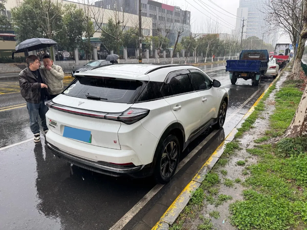 2022 MG ONE 1.5T 181HP L4 CVT,autocango,china used car exporter,china ev exporter,chinese used car exporter,chinese used ev exporter