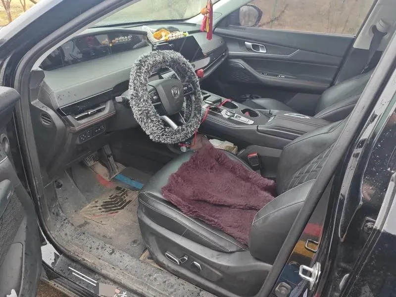 2021 ChangAn UNI-K 2.0T 233HP L4 8AT,autocango,china used car exporter,china ev exporter,chinese used car exporter,chinese used ev exporter