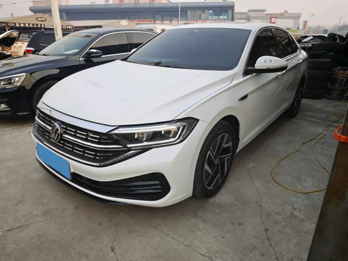 2023 Volkswagen Sagitar 1.5T 160HP L4 7DCT,autocango,china used car exporter,china ev exporter,chinese used car exporter,chinese used ev exporter