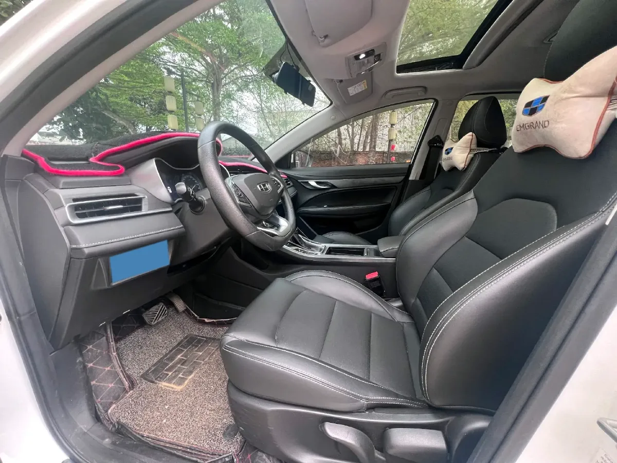 2021 BaoJun 530 1.5T 147HP L4 CVT,autocango,china used car exporter,china ev exporter,chinese used car exporter,chinese used ev exporter