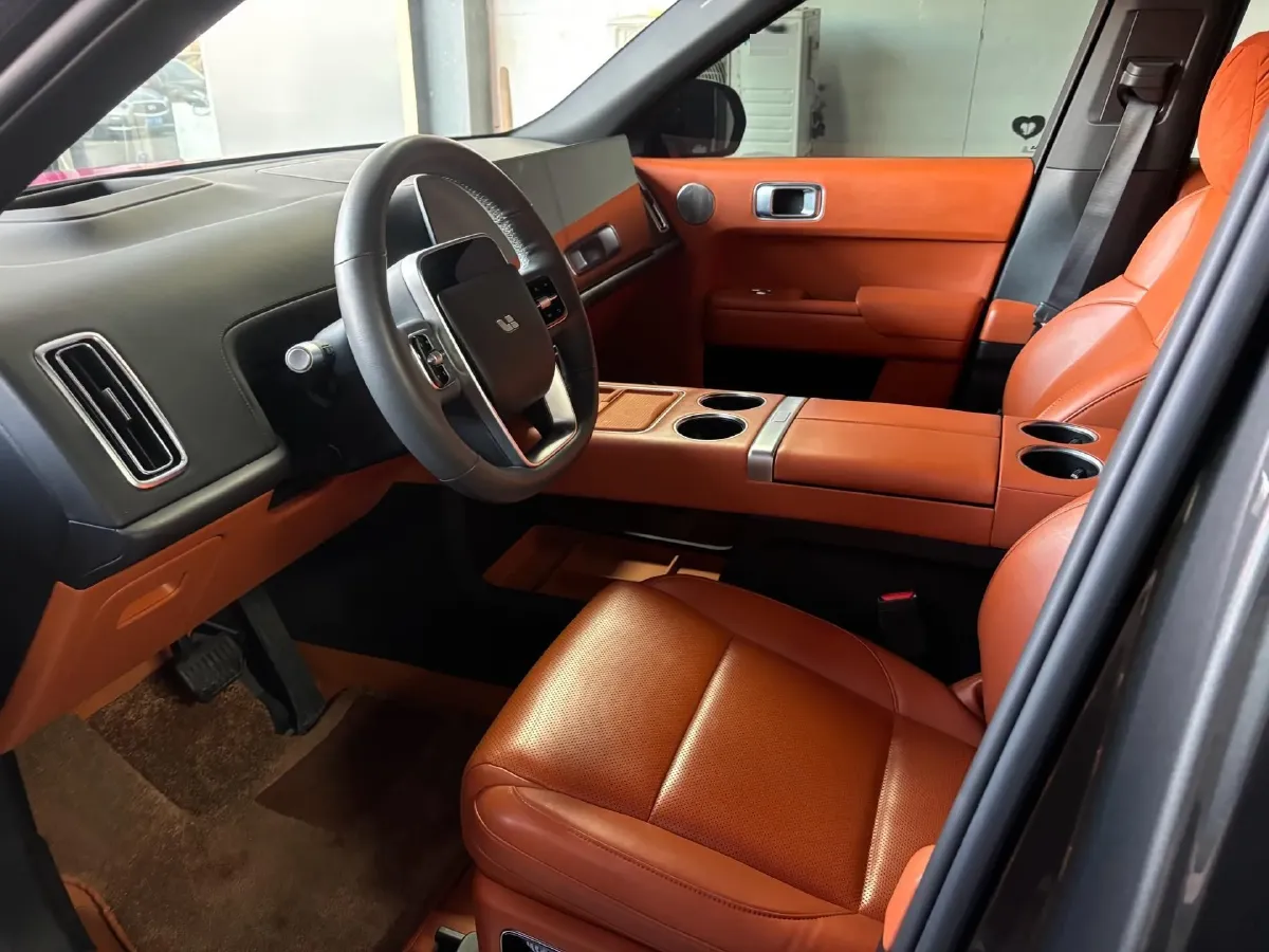 2023 Li L9 Range Extended 154HP REEV 42.6KWH,autocango,china used car exporter,china ev exporter,chinese used car exporter,chinese used ev exporter