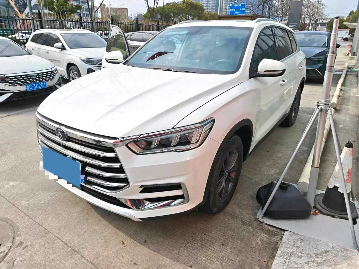 2021 BYD Song Pro 1.5T 160HP L4 6MT,autocango,china used car exporter,china ev exporter,chinese used car exporter,chinese used ev exporter